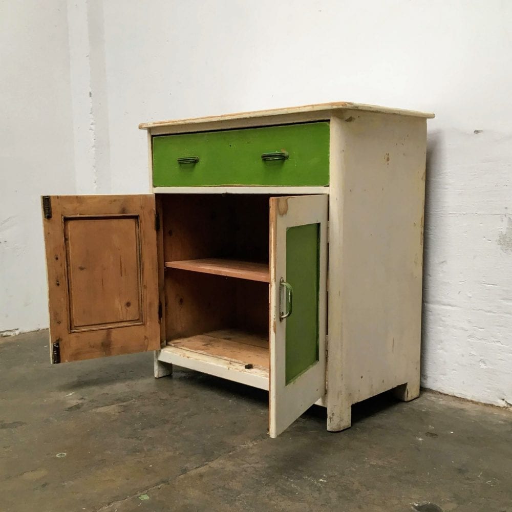 Groene onderkast of commode