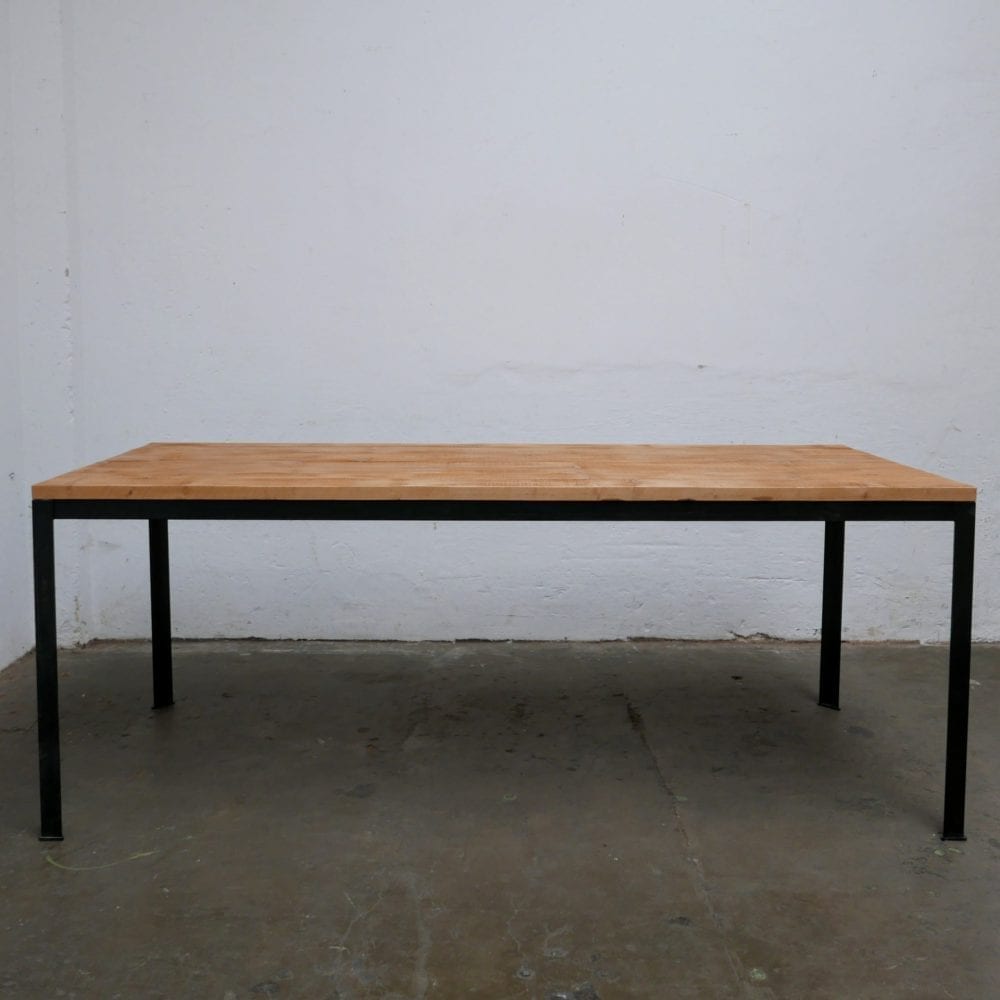 Industriële tafel