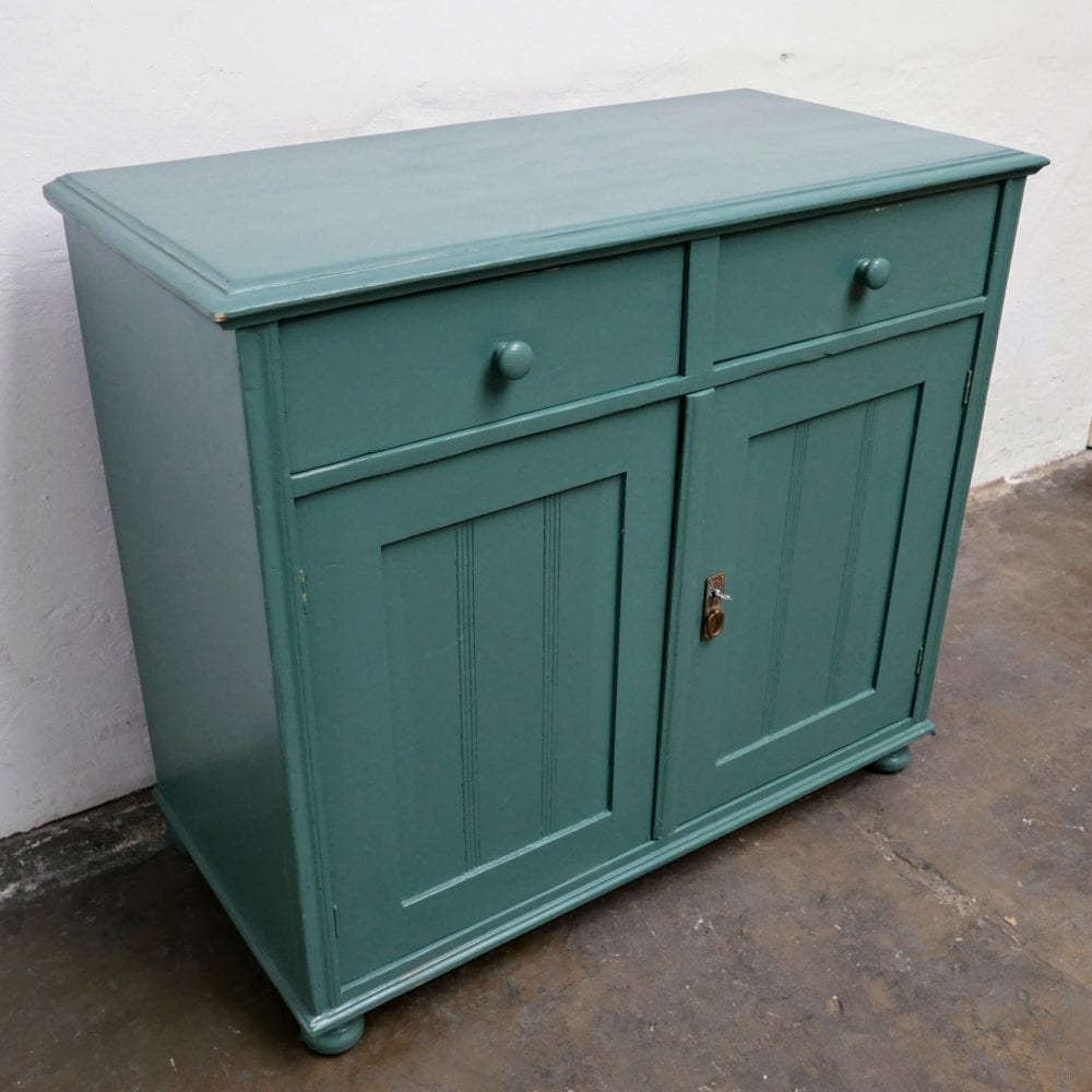 Blauw-groene commode