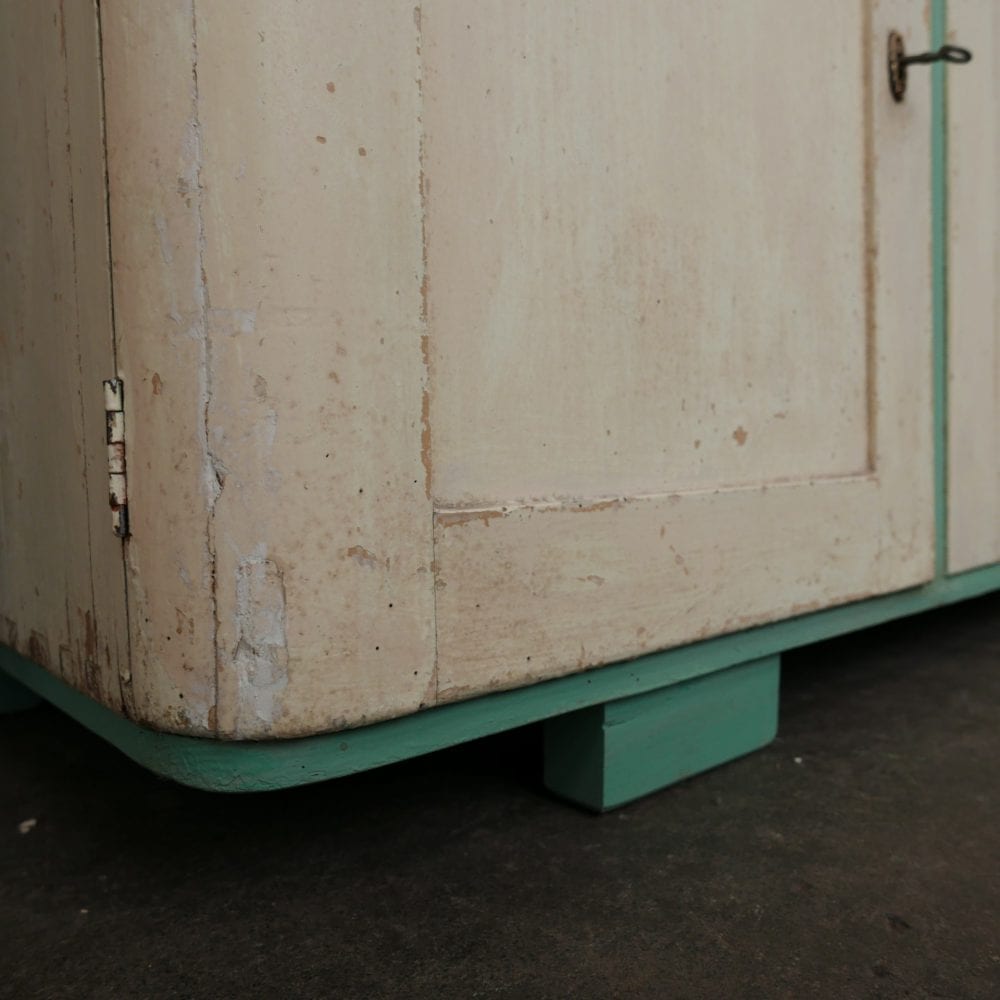 mint-wit dressoir