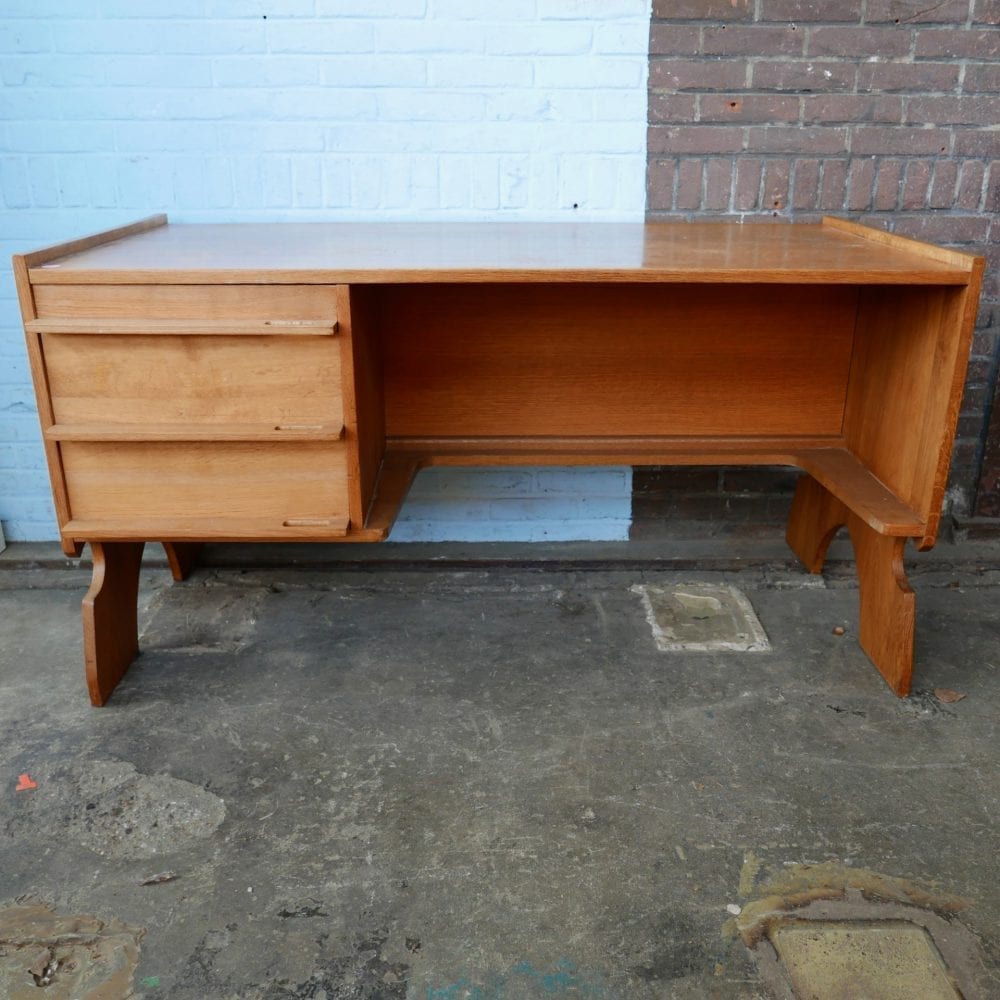 vintage houten bureau