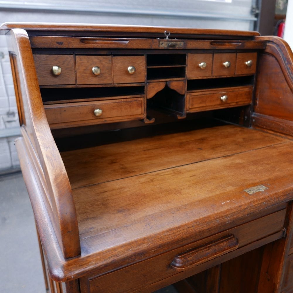 houten secretaire met rolklep