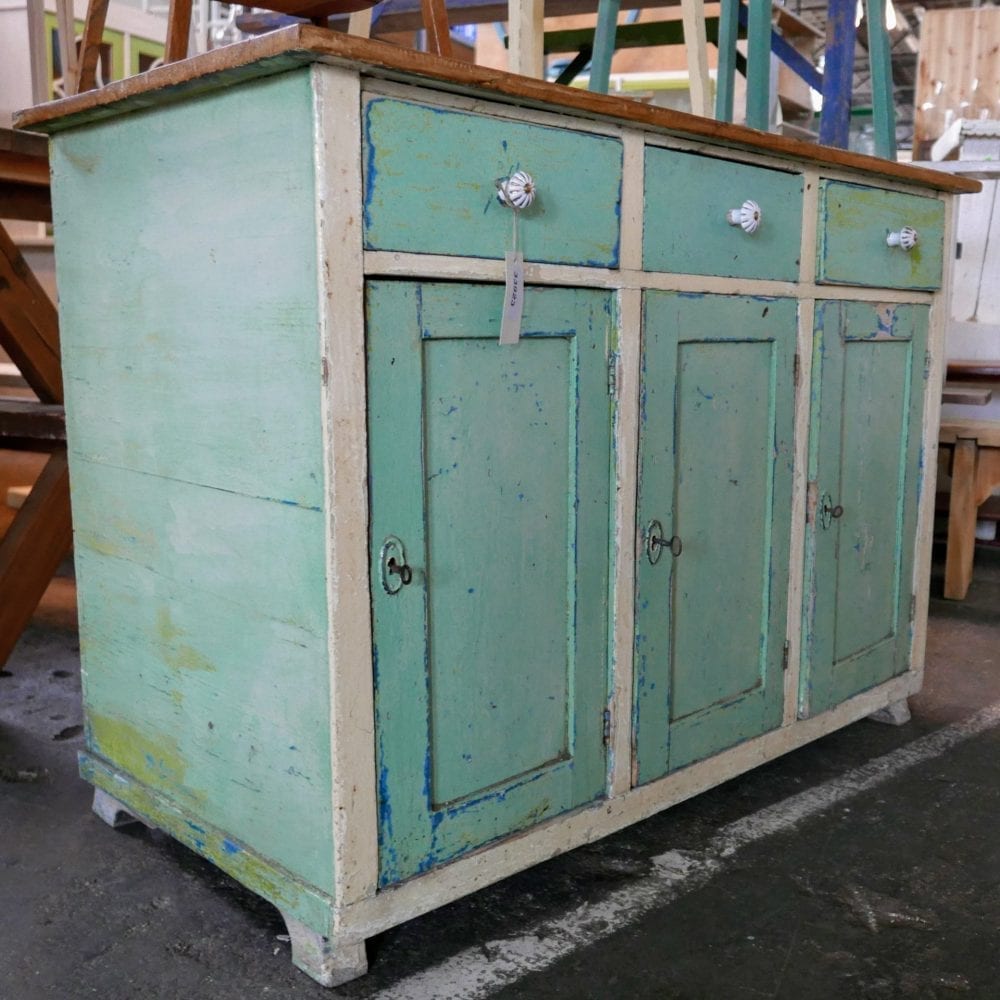 Mintgroen dressoir