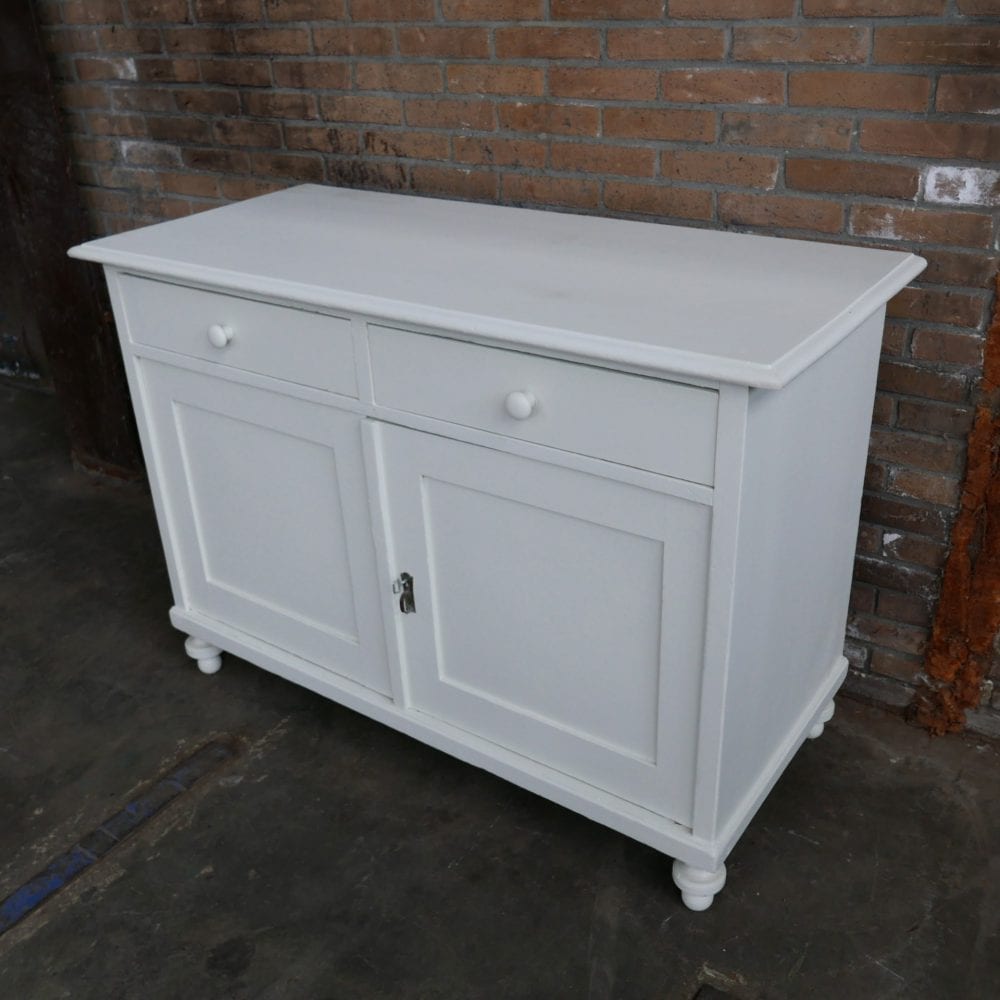 witte houten brocante commode