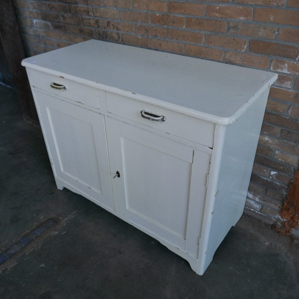 Witte commode