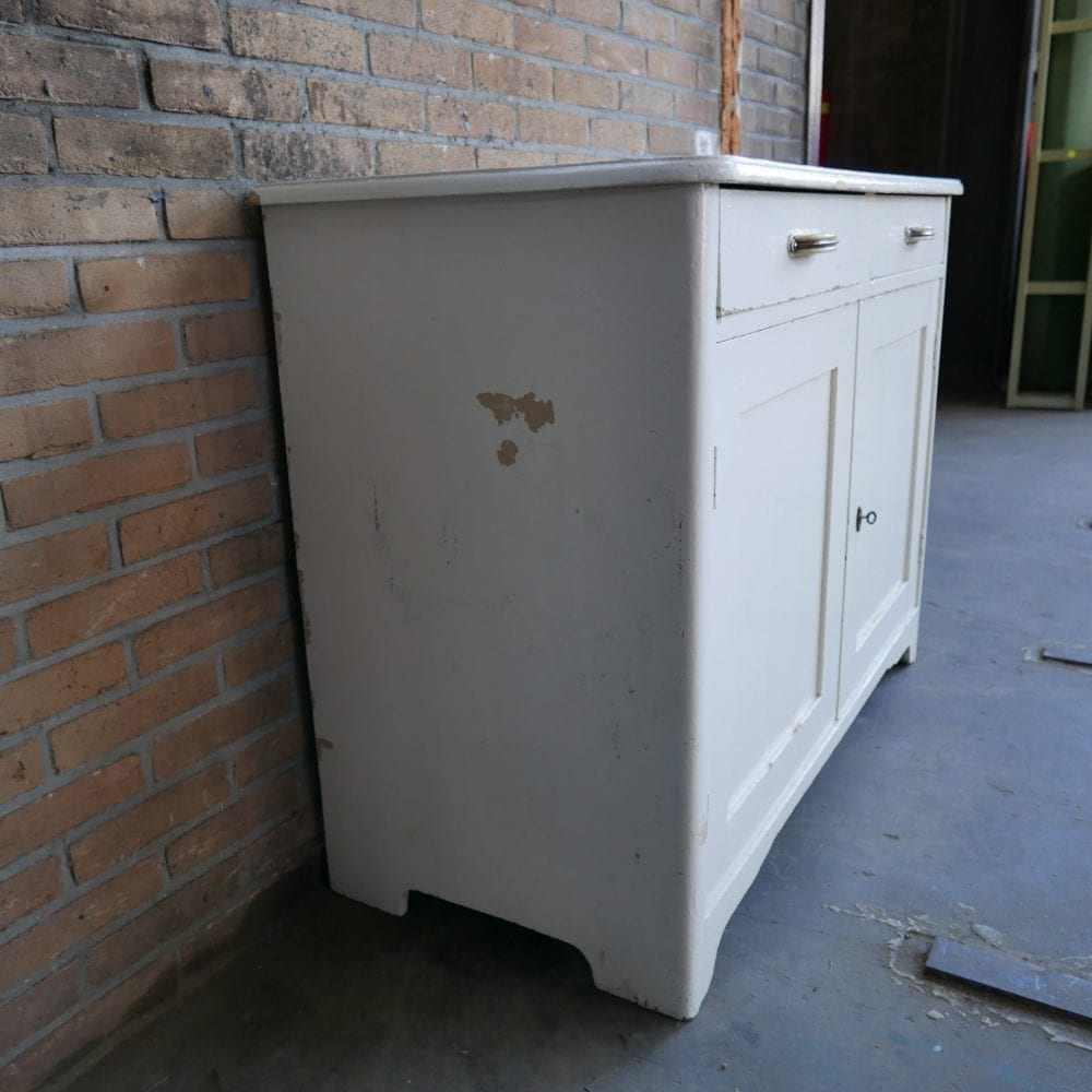 Witte commode