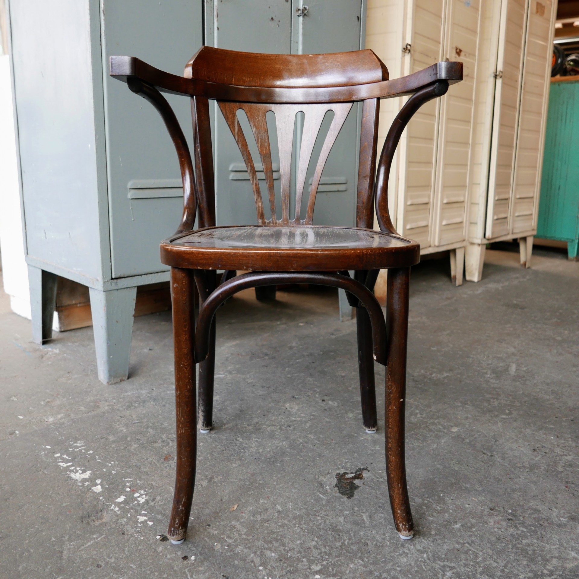 maagpijn Celsius Beweging Caféstoelen met leuning (24x) » Van Dijk & Ko