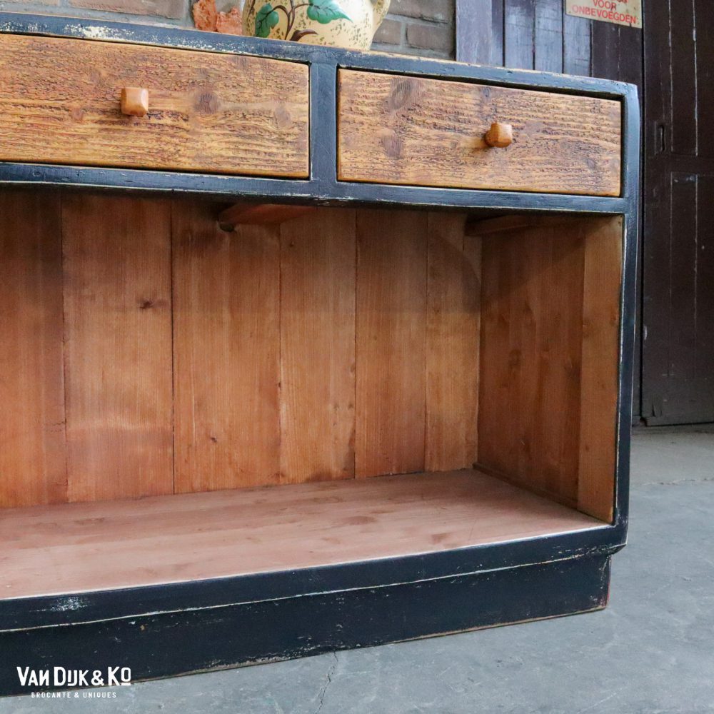 Houten dressoir