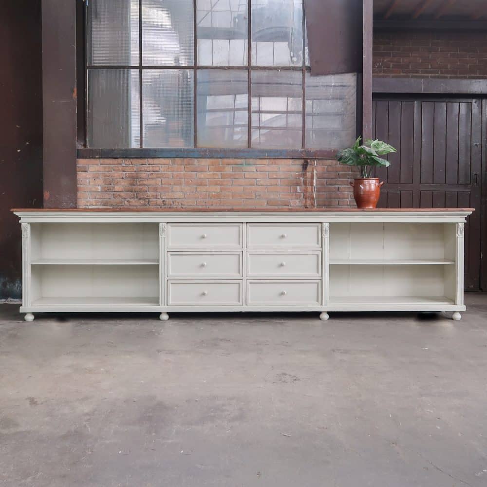 Brocante open dressoir