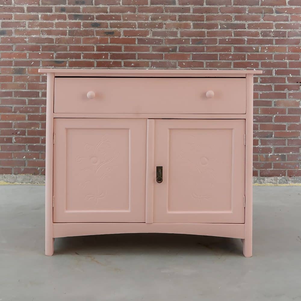 Brocante roze dressoir