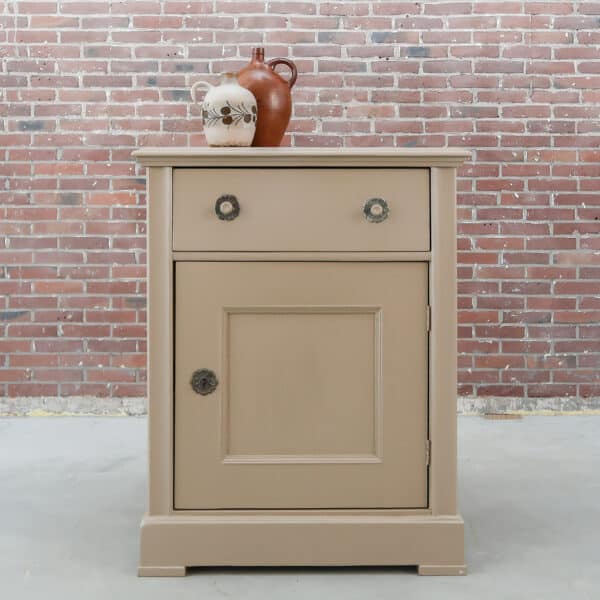 Brocante beige dressoir